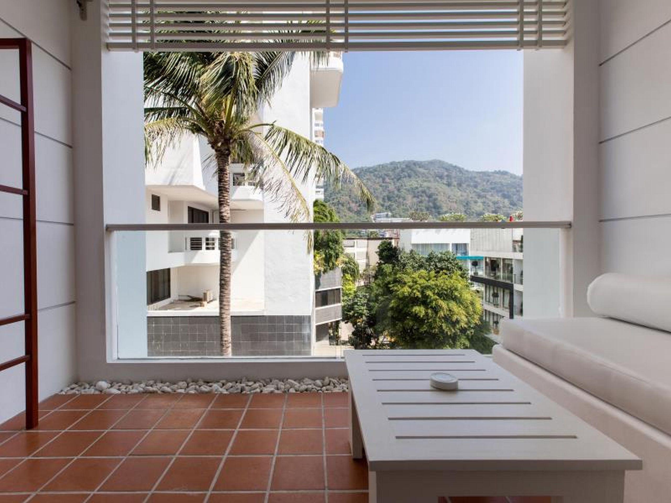 Nap Patong Hotel Phuket Buitenkant foto