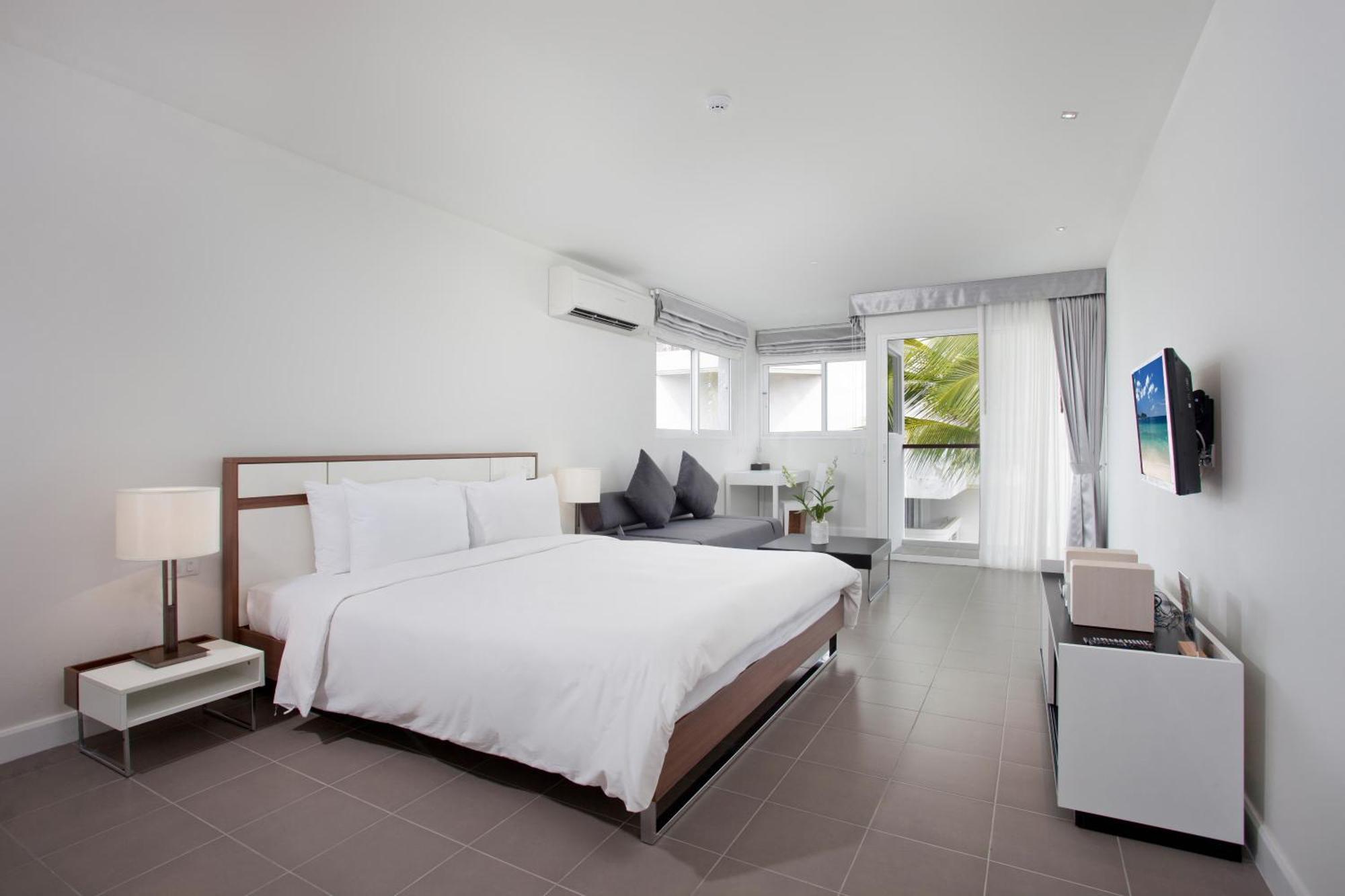 Nap Patong Hotel Phuket Buitenkant foto