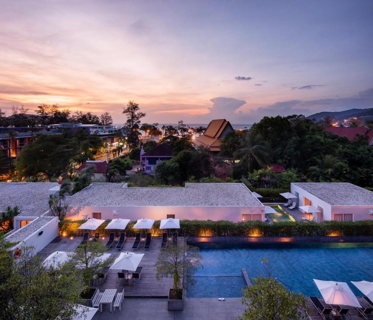 Nap Patong Hotel Phuket Buitenkant foto